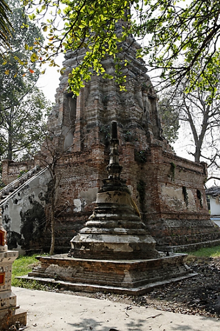 Prasat Nakhon Luang-036